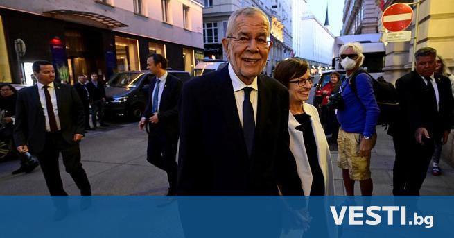 Внезапно посещение на Александър ван дер Белен в Киев