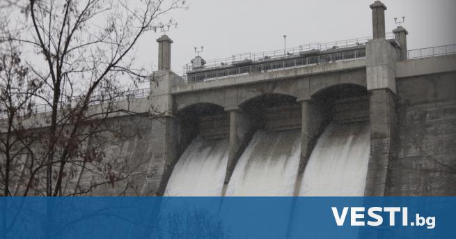 Има опасност от преливане на язовир „Студена”