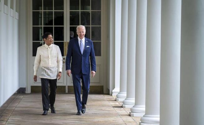 САЩ и Филипините призоваха за мир и стабилност в Тайванския проток