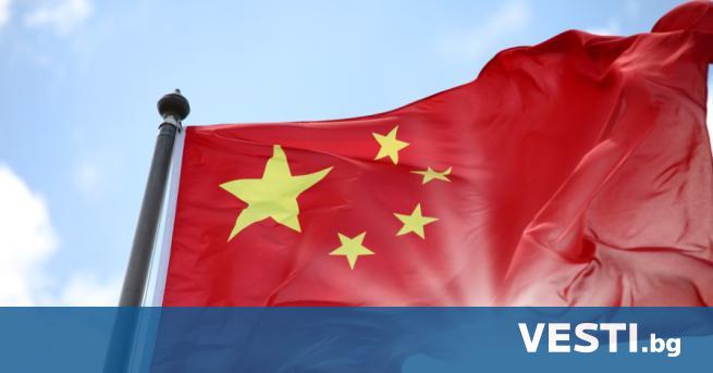 Бивш китайски министър изчезна мистериозно, не е виждан от месец