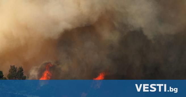 Експлозии в склад за боеприпаси в Гърция