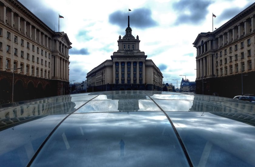 Политически коментари за нападението над 18-годишното момиче в Стара Загора