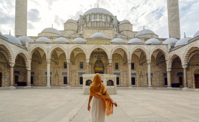Древен и модерен: Съвети за пътуване до колоритния Истанбул