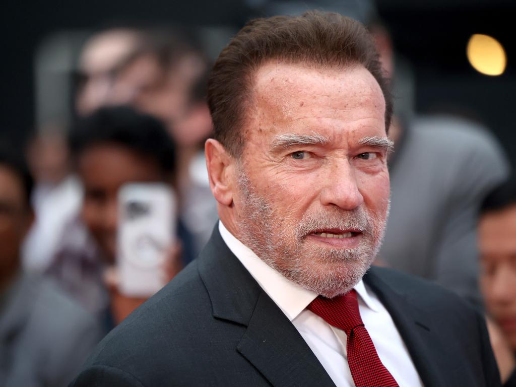 Арнолд Шварценегер се срещна с близки на израелски заложници