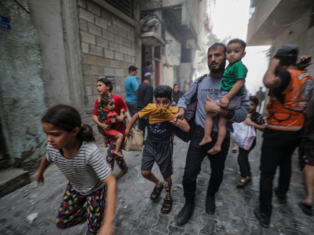 Кои са останалите 136 заложници от Газа?