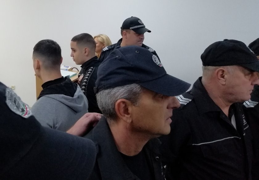 Отложиха делото срещу близнаците от Цалапица до връщането на Рангел Бизюрев