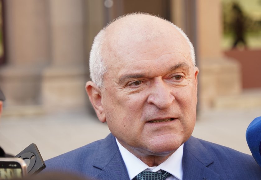 Политически реакции след избора на служебен премиер (ОБЗОР)