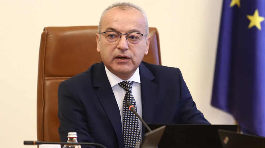 Бомба от КС! Гълъб Донев се завръща като премиер, вече събира министри