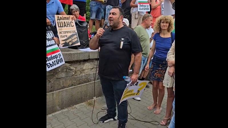 Narod.bg до Васил Божков: Земеделският бос Павел Стоименов от „Център” спонсорира „идеолога“ Ивелин Михайлов (СНИМКИ + ВИДЕО)