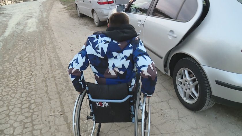 Добрите истории на 2024: Пламен – раздавачът на топлина, въпреки че е бил лишен от нея