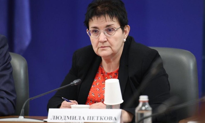 Кой спести данъци за милиони? Финансовият министър опроверга Гошо Боеца