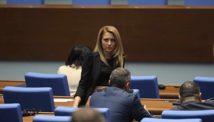 Красавицата Рая Назарян с добра новина