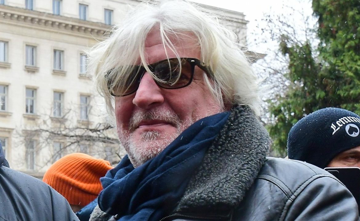 „Говорит Москва“ в Narod.bg: Александър Морфов има гражданство, жена и дете в Русия? (СНИМКИ)