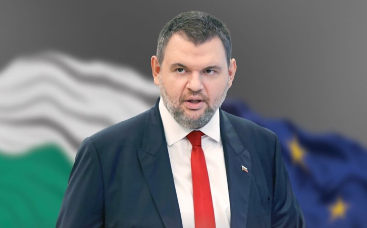 Доган е аут! Делян Пеевски празнува 35 г. ДПС