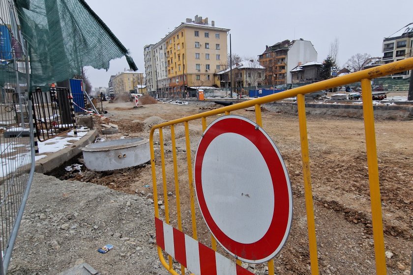 Ремонтът на ул. "Опълченска" продължава: От ПП-ДБ-СС заподозряха умисъл в атаките