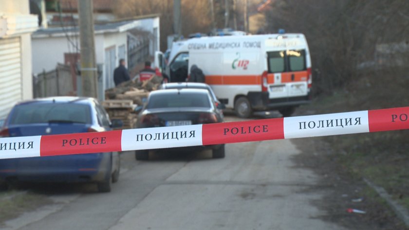 След убийството на две деца във Вакарел: Ще остави ли съдът майката в ареста