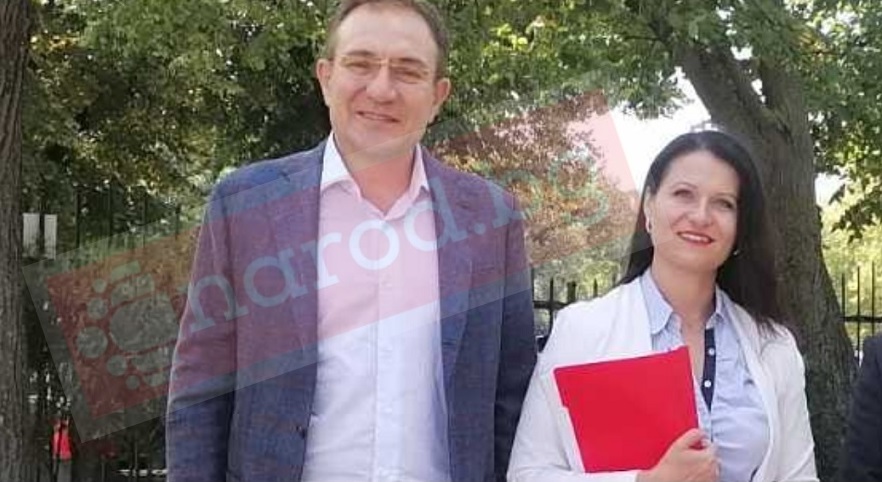 Социалист пред Narod.bg: Борислав Гуцанов набута арестант и продавачка в МТСП и МРРБ (СНИМКИ)