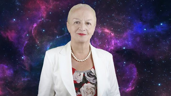 Топ астроложката Светлана Тилкова – Алена: От 13 години се боря със силите на мрака в Ордена на тамплиерите