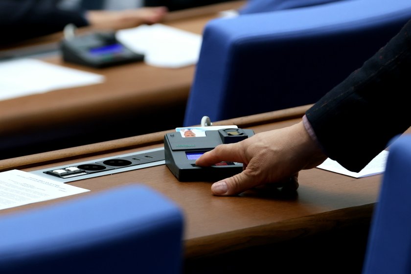 Депутатите приеха на първо четене държавния бюджет
