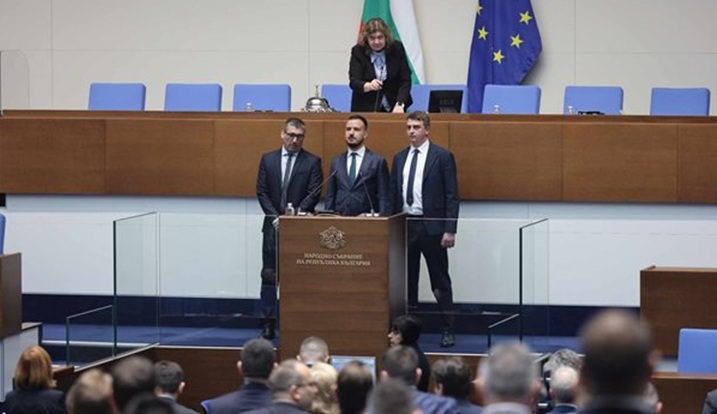 Парламентарната въртележка започна!