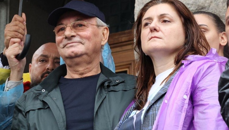 Новината! Ахмед Доган е заложник