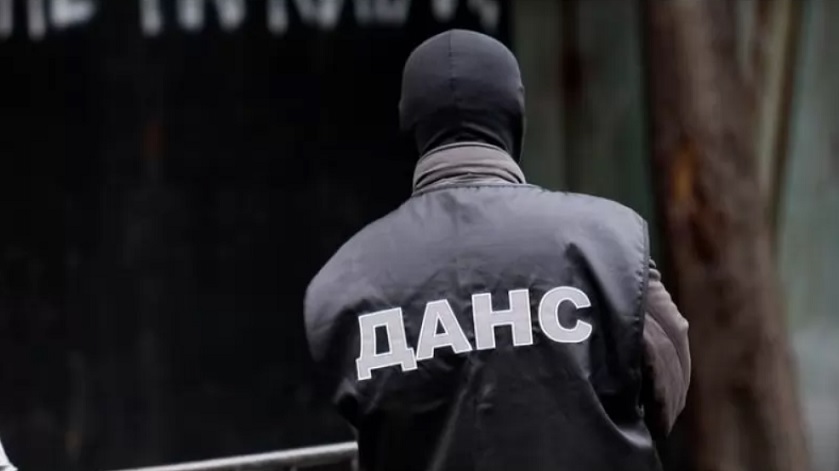 „Търпението ми се изчерпва”: Агент на ДАНС заплашва журналистка