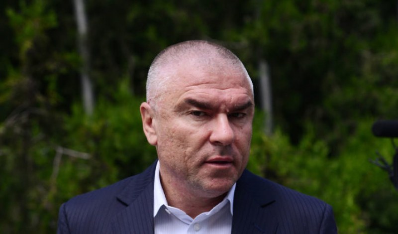 Съдът удари лошо Веселин Марешки
