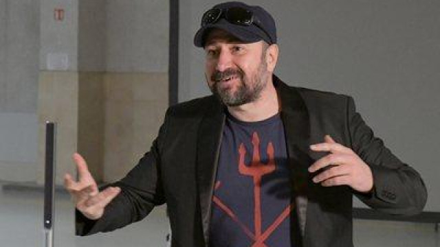 Стефан Вълдобрев стана тв водещ с държавни пари