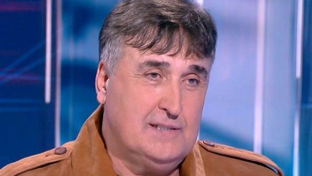 Ученици разплакаха Веско Маринов