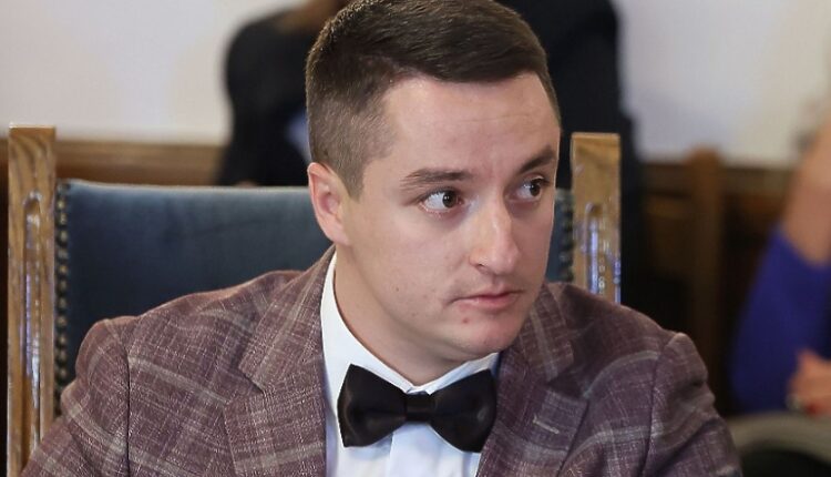 МВР удари Явор Божанков!