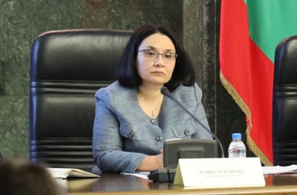 Първата жена главен прокурор Ваня Стефанова вкара кримката Барона в затвора и му конфискува два апартамента