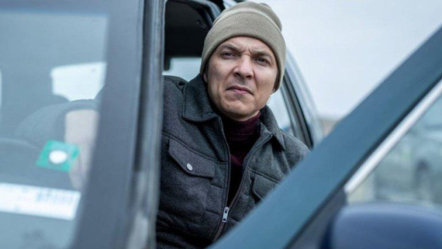 Тя не чува… но го разбира без думи! Жената до Йордан Ръсин живее в тишина