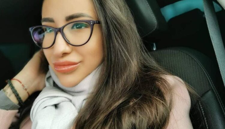 Джукондата Симона Радева влиза в пандиза