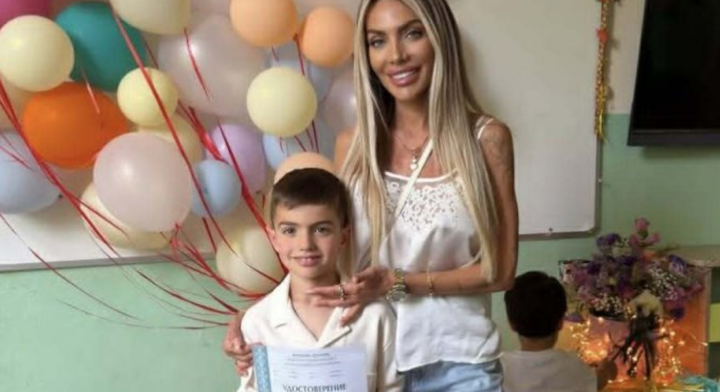 Златка Райкова по зърна в училището на сина си